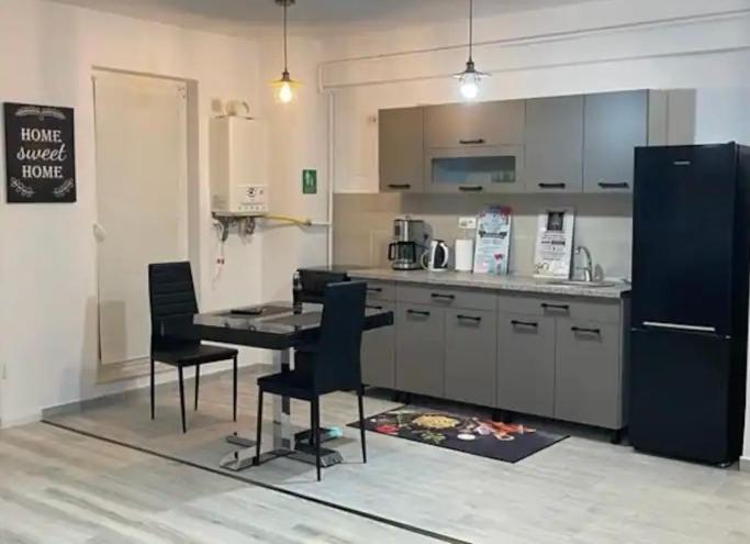 Chic Apartament Complex Inamstro Iasi Exteriér fotografie